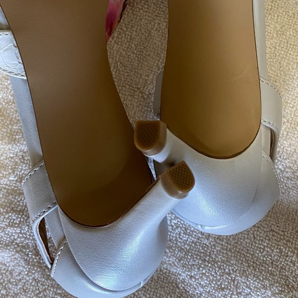 Expression Shoes - Picture 9 of 9